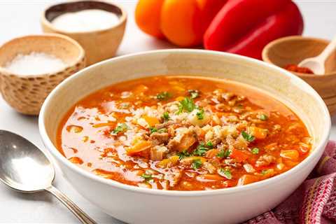 Drop Up to 18 Pounds In One Week With This Comforting Detox Soup Diet Plan