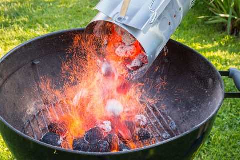 How to Use a Chimney For Grilling Charcoal on a Weber Rapidfire