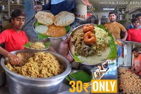 Early Morning Breakfast in Bangalore | Only Rs.30/- | Lemon Rice & Poori | Street Food India