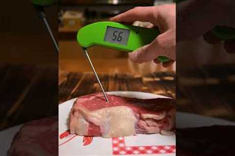 How long does it take for a steak to get to room temp?