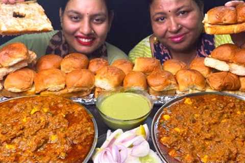 Eating Lots Of Pav Bhaji With Ghevar 😋😋ll Saas & Bahu ll Foodie Gd ll