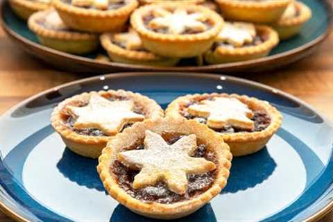 Mincemeat Pies.   Delicious Christmas Sweet Mincemeat Pies