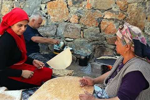 We Make Traditional Turkish Yufka Breads for Winter Months | Turkish Village Breakfast