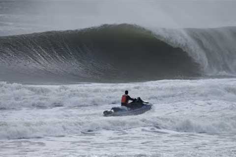 10-15ft Swell Forecast Brings BIG Tubes to New Jersey