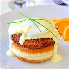 Crab Cakes Eggs Benedict – on Toutons!