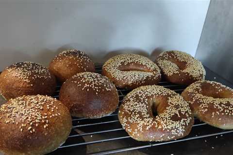 Keto rolls and bagels