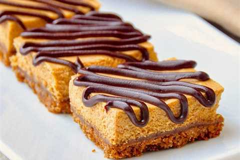 Gingersnap Pumpkin Cheesecake Bars