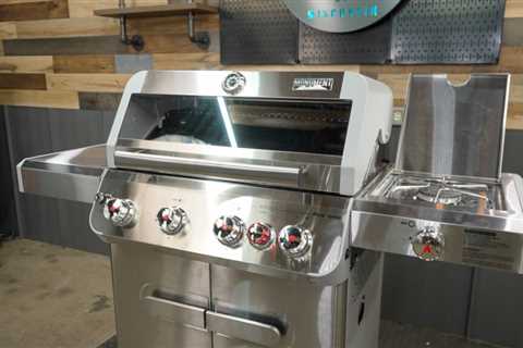 The 5 Best Gas Grills Under $500 – Fall 2024